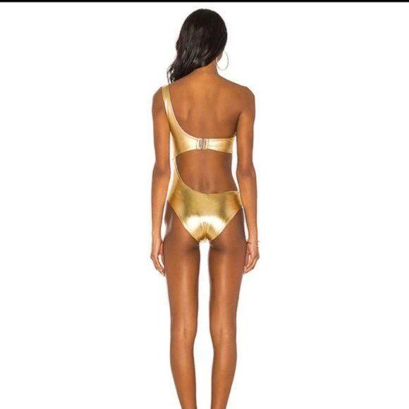 superdown x REVOLVE Nova Asymmetrical One Piece in Gold Metallic - Picture 5 of 9